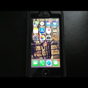 Xbox one and iPhone se unlocked